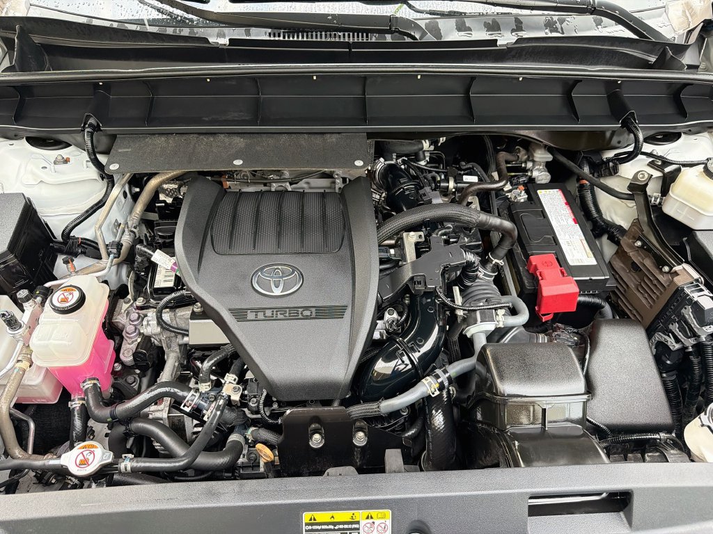 Used 2023 Toyota Highlander XSE FWD image 37