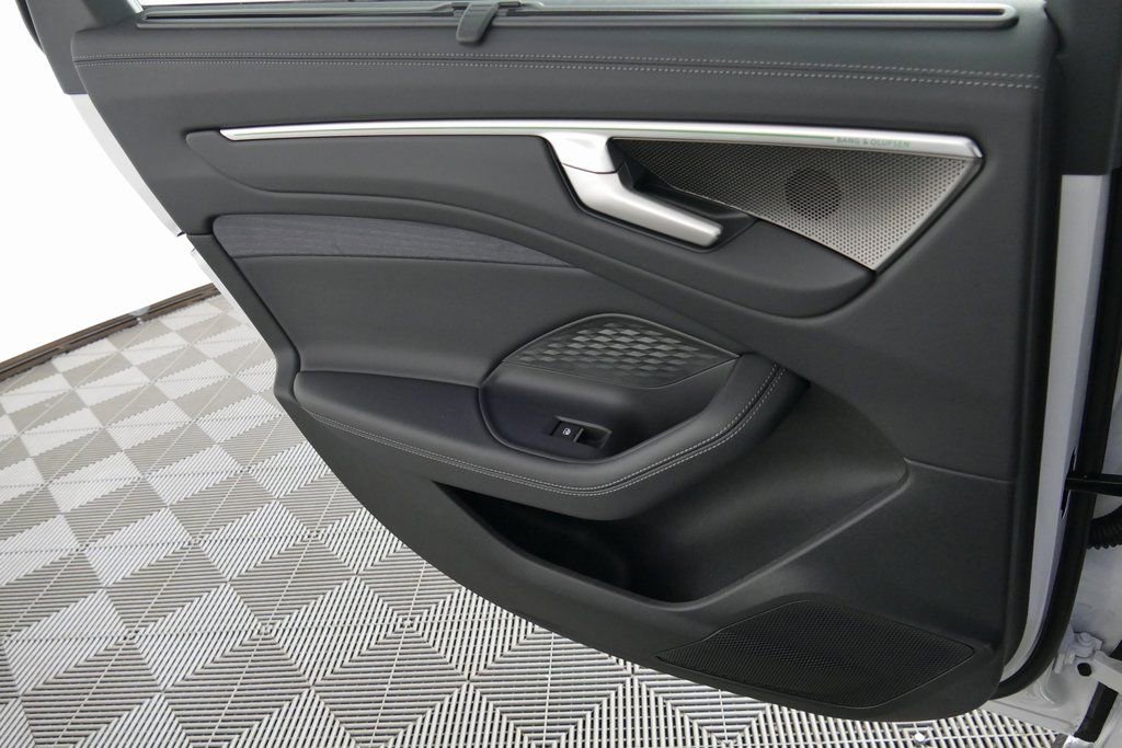 New 2026 Audi A6 Premium Plus AWD/4WD image 29