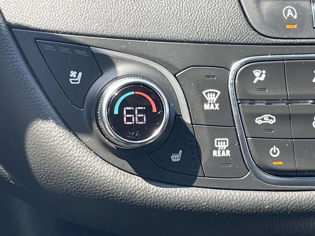 Used 2025 Chevrolet Malibu LT FWD image 21