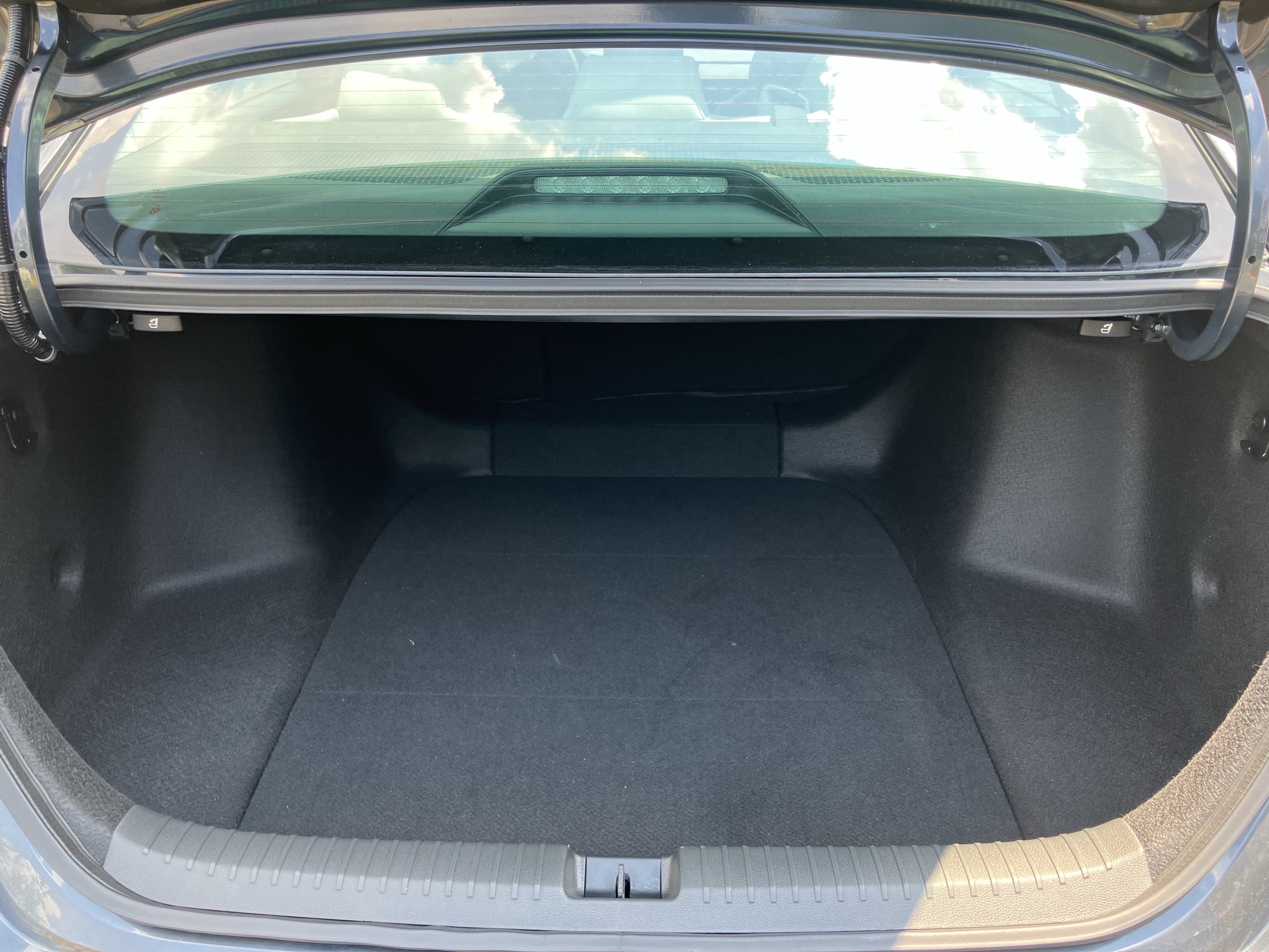 Used 2024 Honda Accord EX image 35