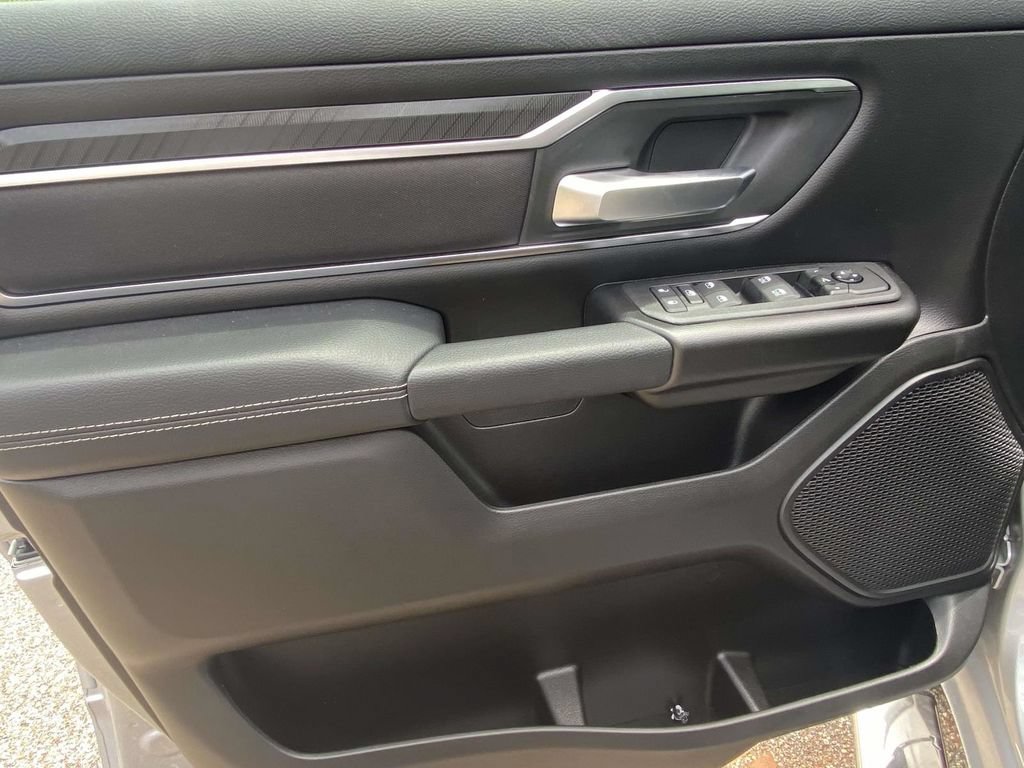 New 2026 RAM 1500 Big Horn AWD/4WD image 15