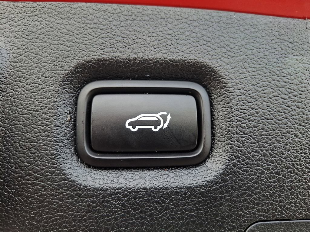 Used 2023 Hyundai Santa Fe SEL image 28