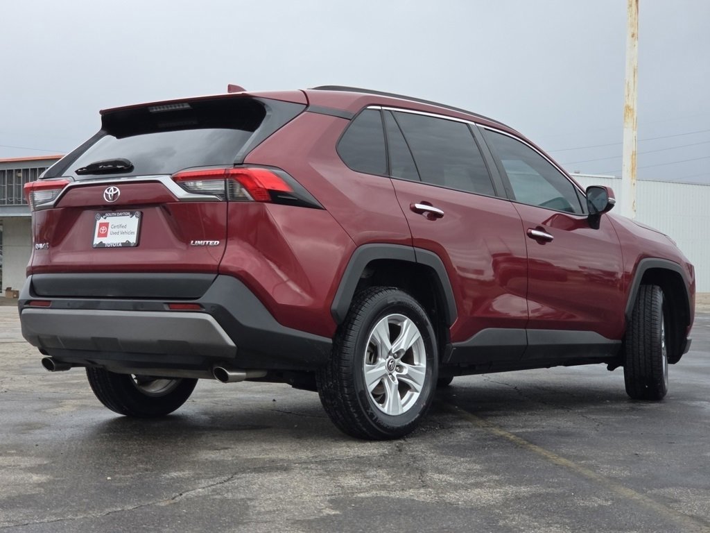 Used 2020 Toyota RAV4 Limited image 24