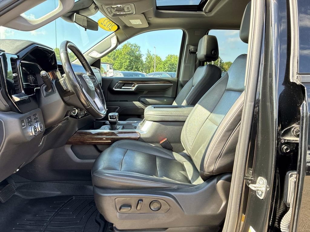 Used 2022 GMC Sierra 1500 Elevation w/ Elevation Premium Package AWD/4WD image 24