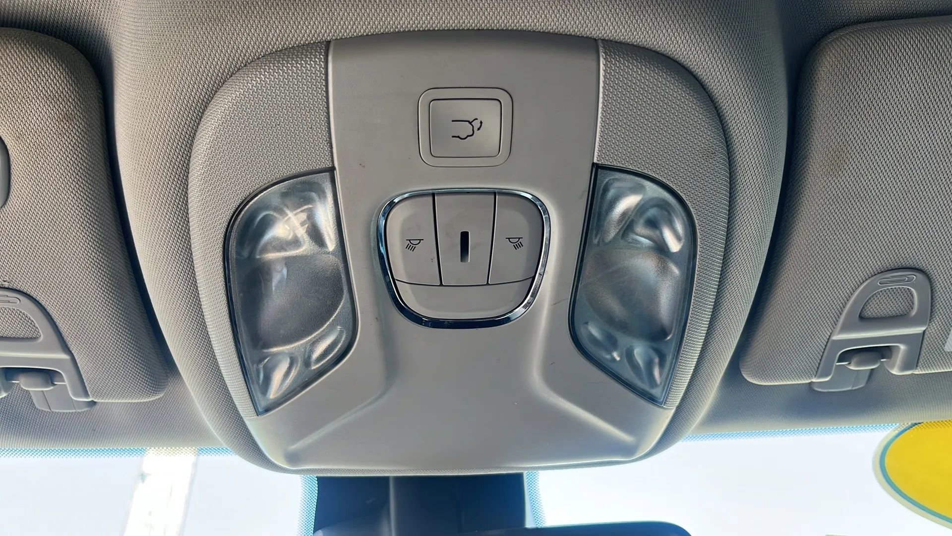 Used 2022 Jeep Compass Latitude w/ Convenience Group image 31