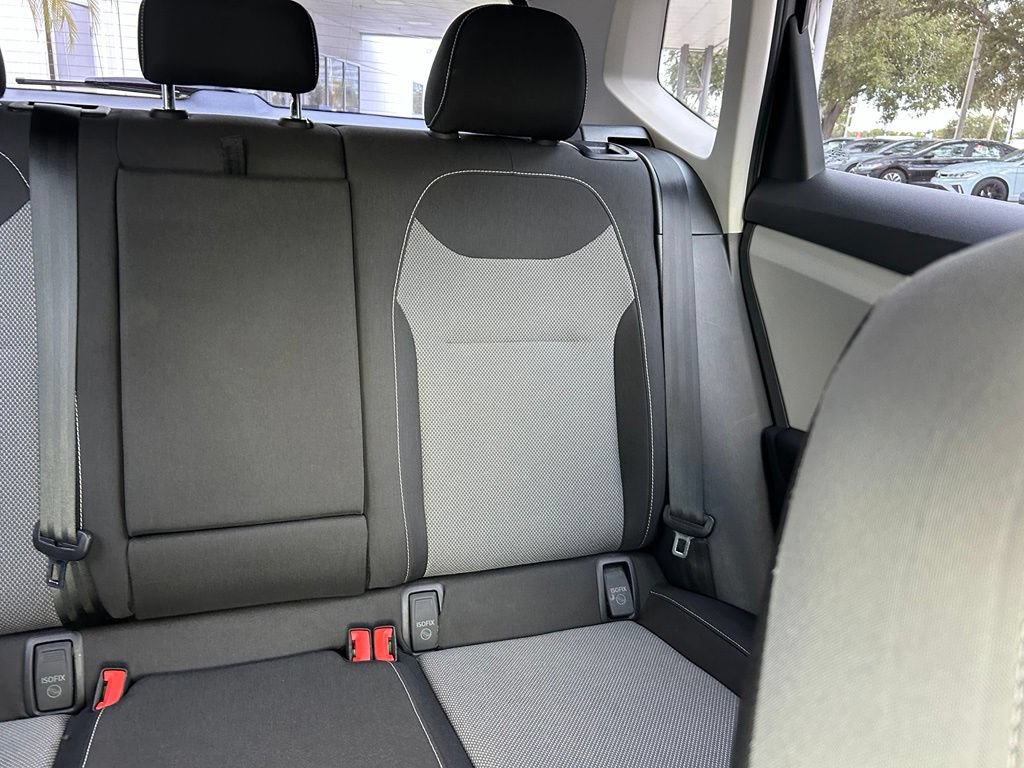 Certified 2022 Volkswagen Taos S AWD/4WD image 14