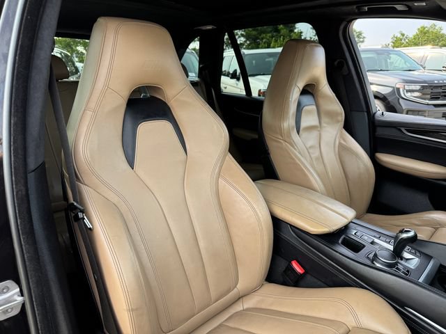 Used 2017 BMW X5 M AWD/4WD image 19