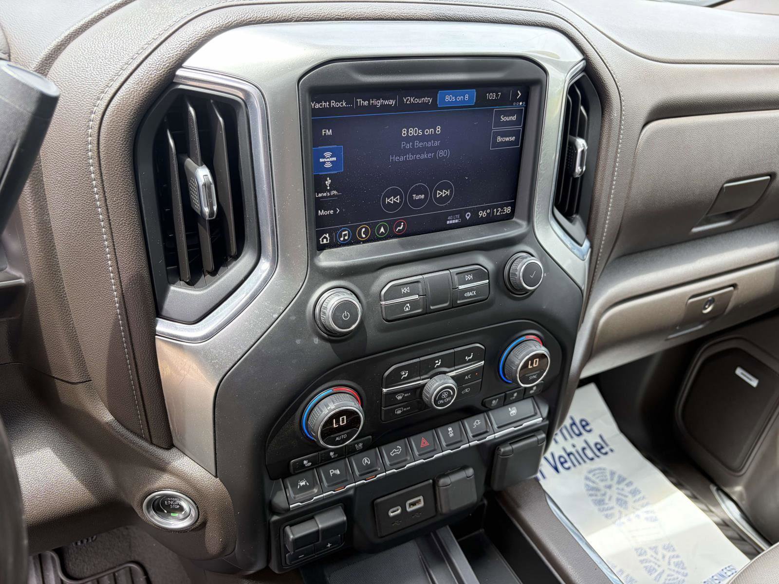 Used 2019 Chevrolet Silverado 1500 LTZ w/ LTZ Premium Package AWD/4WD image 12