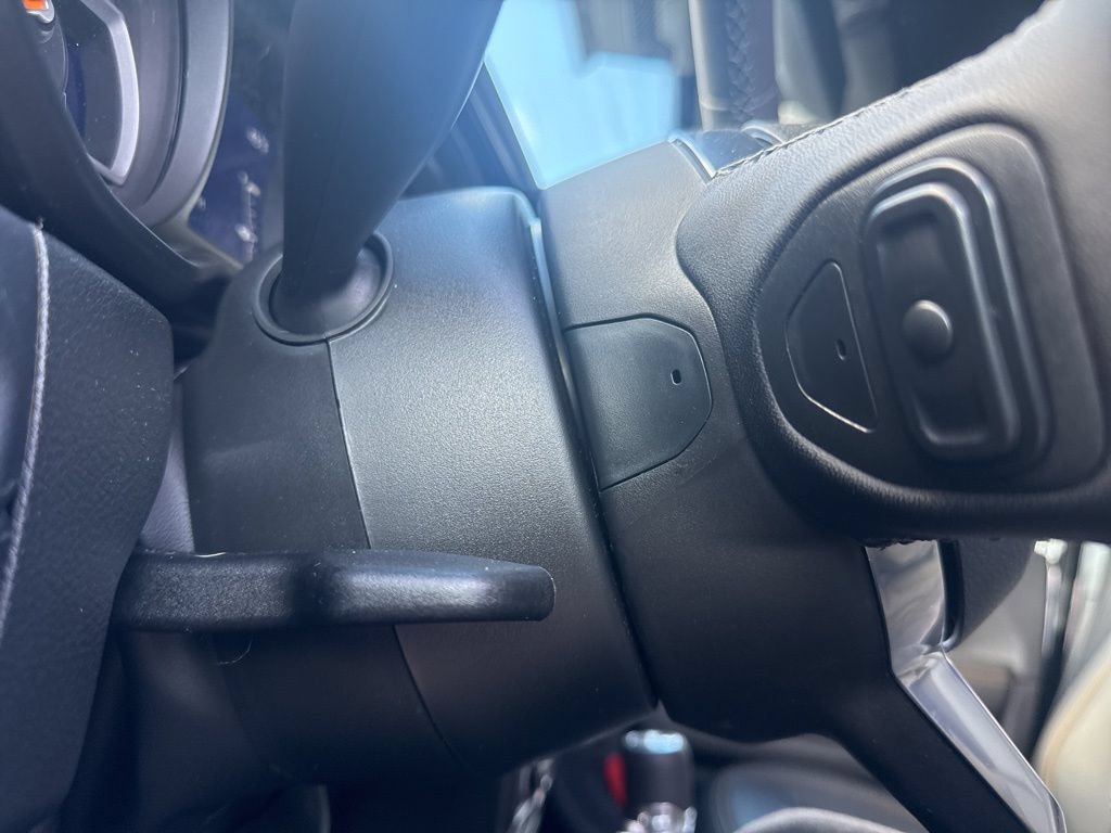 New 2025 Jeep Wrangler Unlimited Sahara AWD/4WD image 17