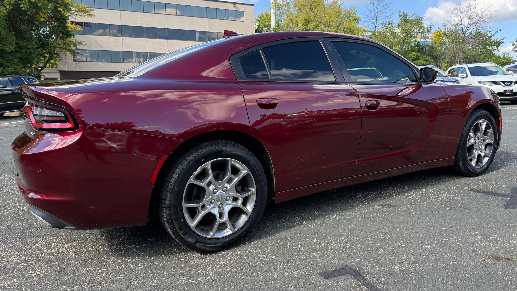 Used 2017 Dodge Charger SXT w/ AWD Plus Group image 7