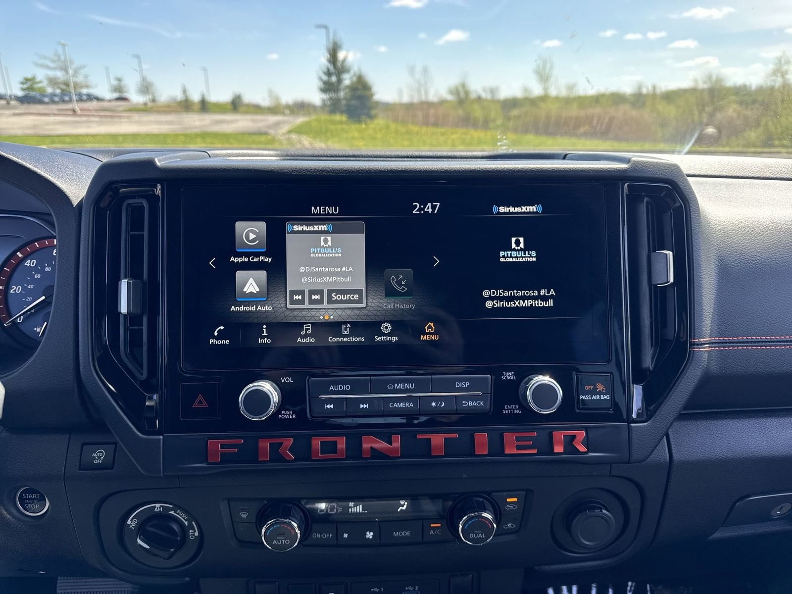 Certified 2025 Nissan Frontier PRO-4X AWD/4WD image 17