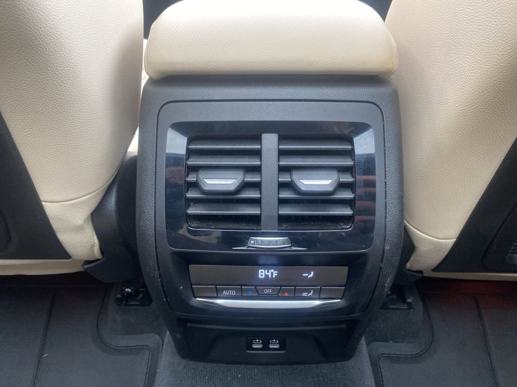Used 2024 BMW X3 xDrive30i w/ Premium Package image 11