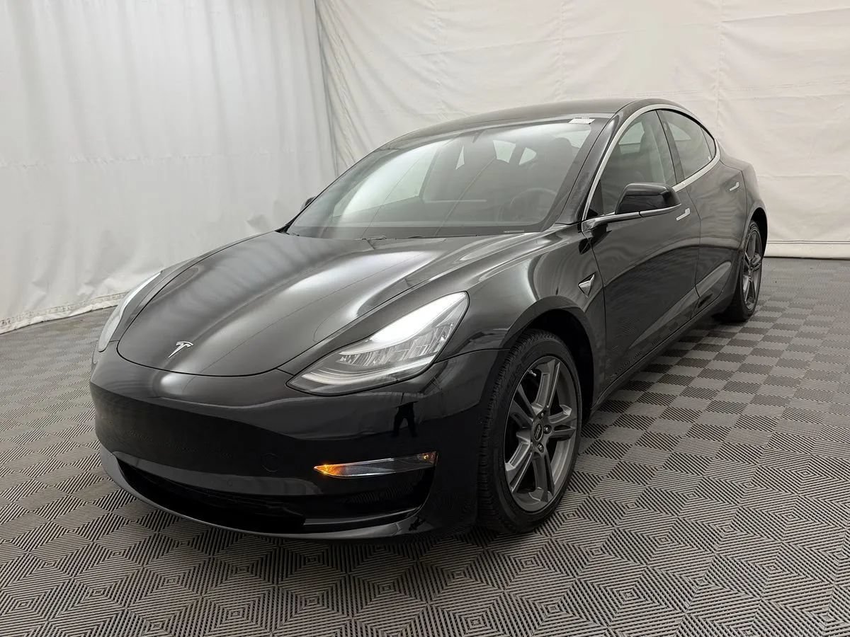 Used 2019 Tesla Model 3 Long Range AWD/4WD image 2