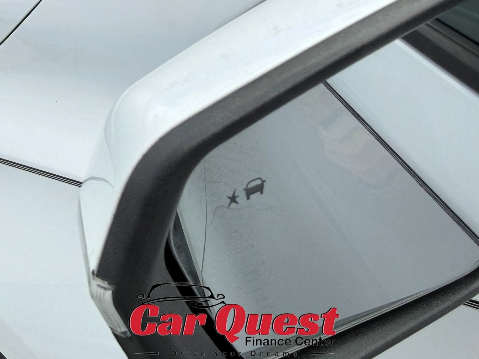 Used 2018 GMC Terrain SLE w/ Driver Convenience Package FWD image 23