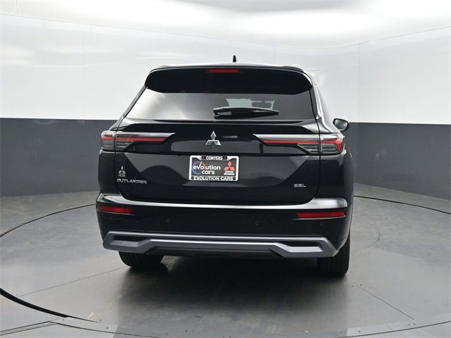 New 2025 Mitsubishi Outlander SEL image 30