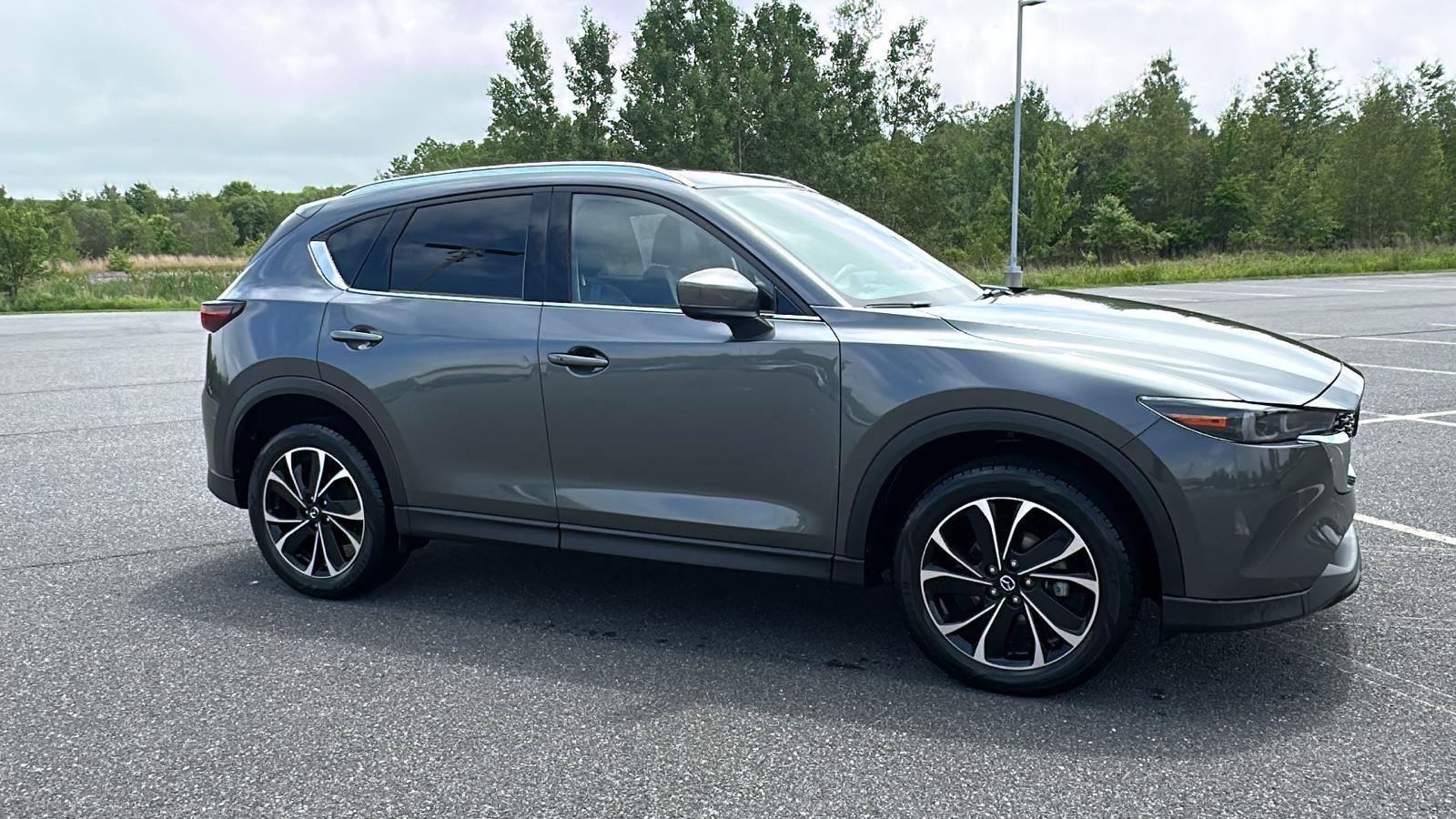 Used 2023 MAZDA CX-5 AWD 2.5 S w/ Premium Plus Pkg image 3