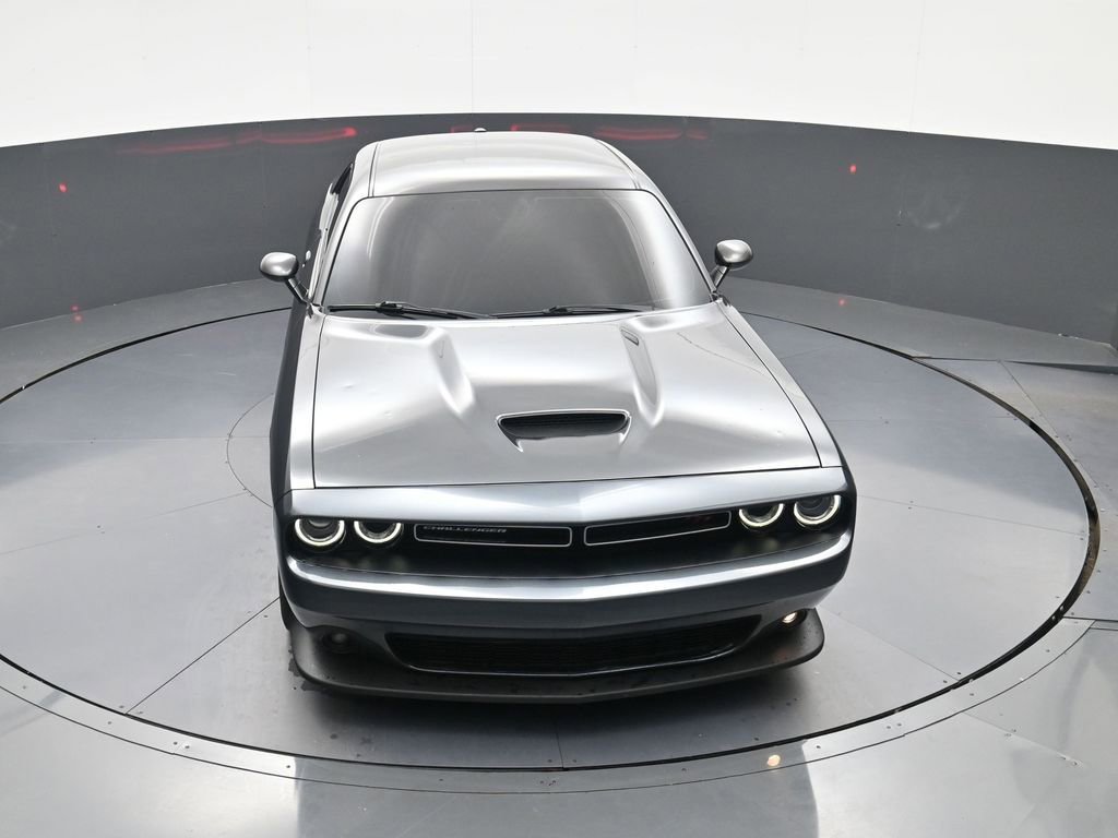 Used 2022 Dodge Challenger R/T RWD image 27
