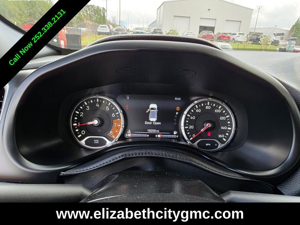 Used 2021 Jeep Renegade Latitude w/ Convenience Group AWD/4WD image 14