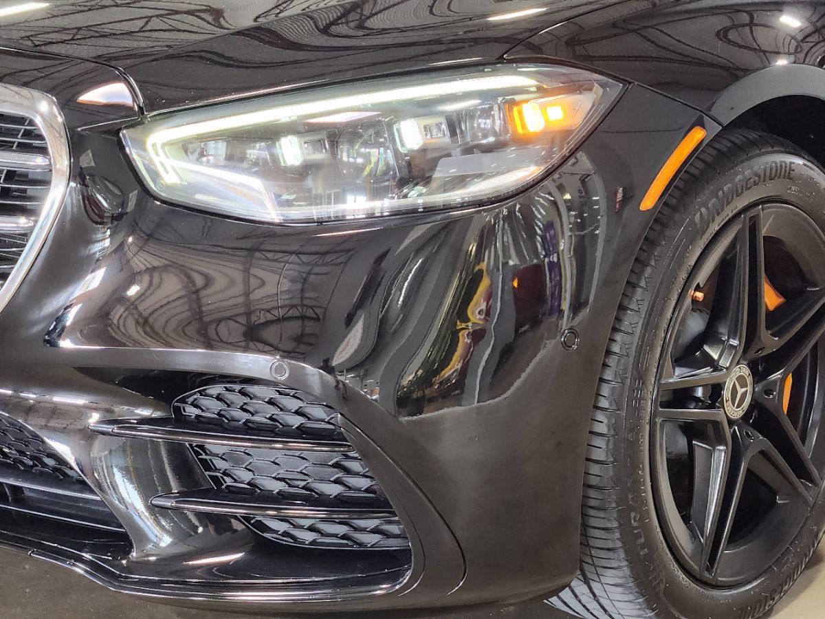 Used 2022 Mercedes-Benz S 580 4MATIC Sedan w/ AMG Line Package image 14
