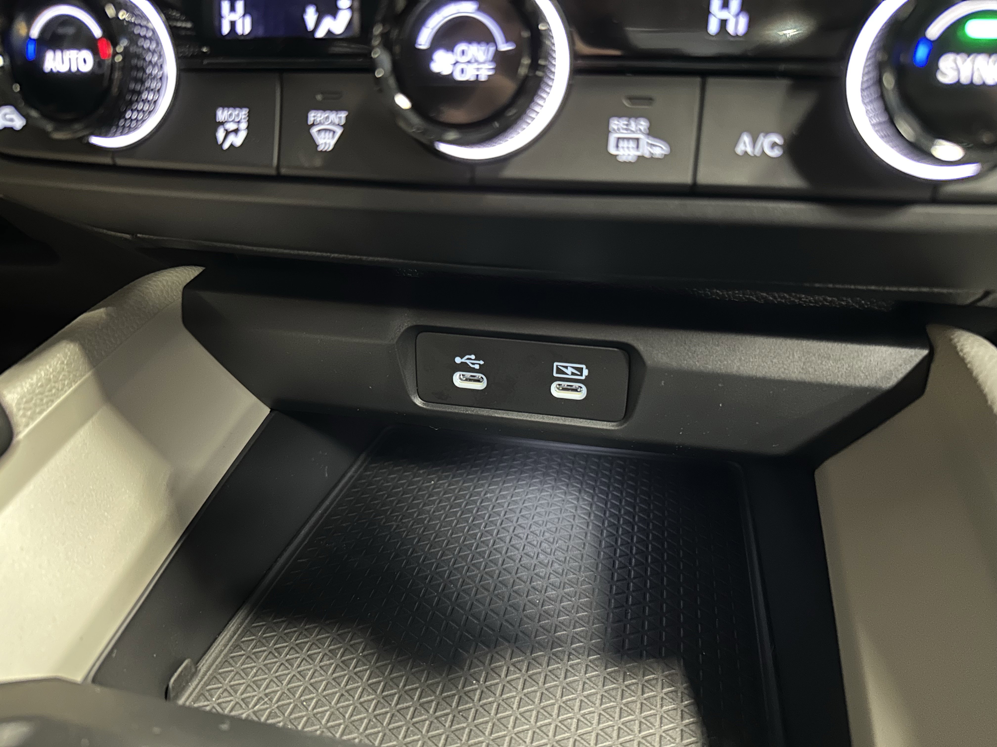 New 2025 Honda Accord SE image 13