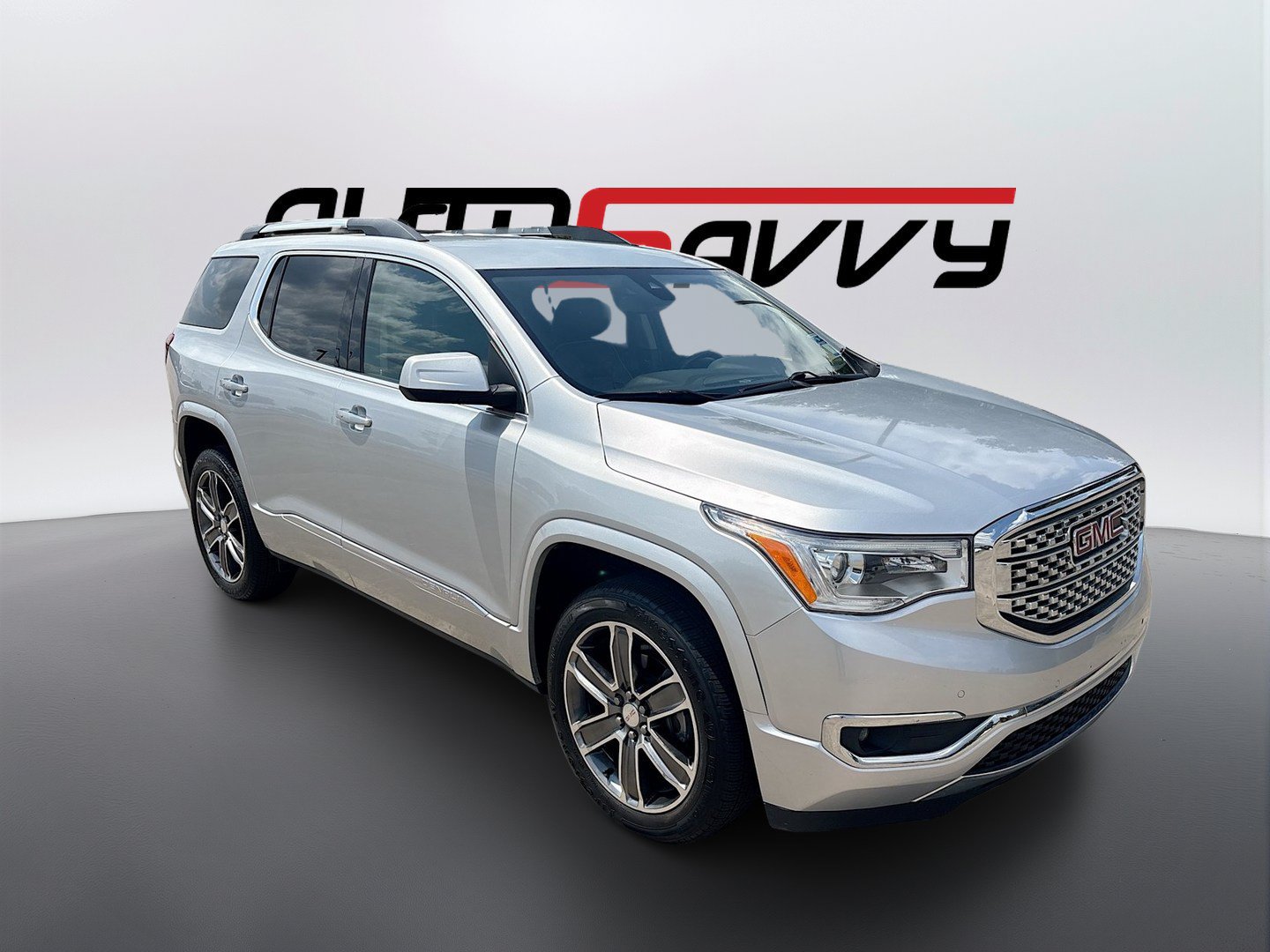 Used 2019 GMC Acadia Denali AWD/4WD image 1