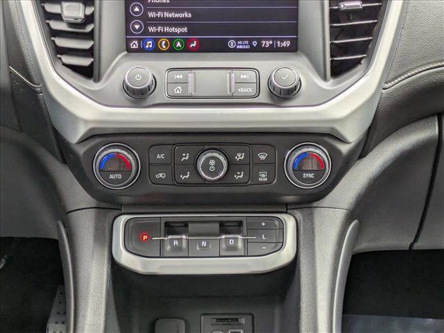 Used 2023 GMC Acadia SLT image 19