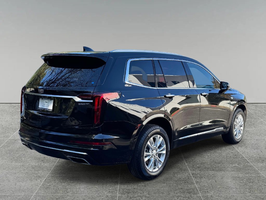 Used 2025 Cadillac XT6 Luxury AWD/4WD image 10