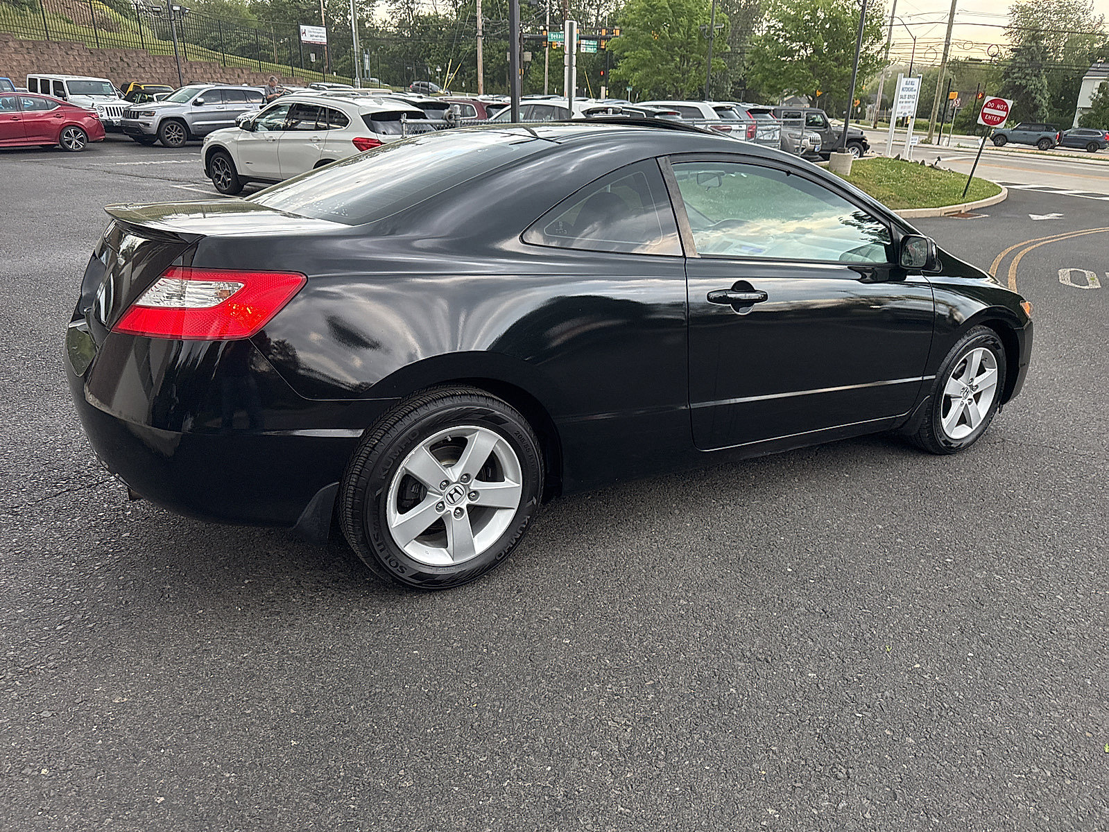 Used 2011 Honda Civic EX-L image 4