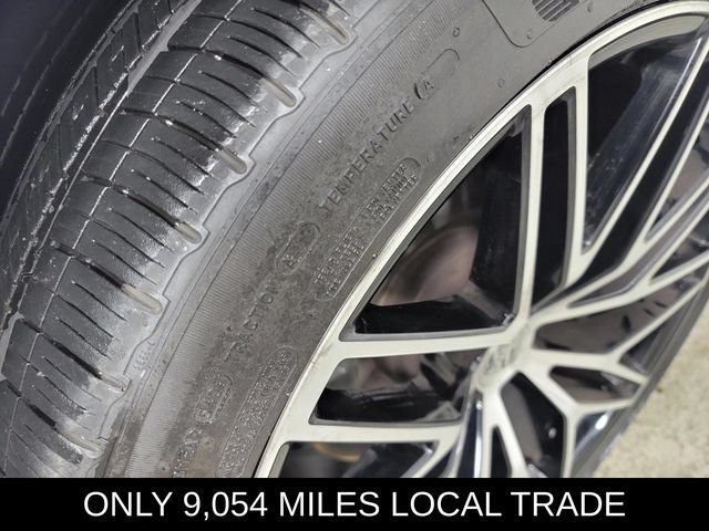 Used 2024 Porsche Macan AWD/4WD image 11