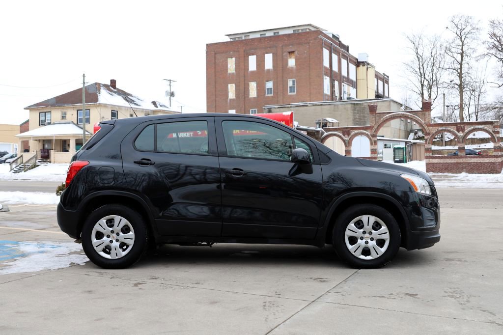 Used 2016 Chevrolet Trax LS image 8