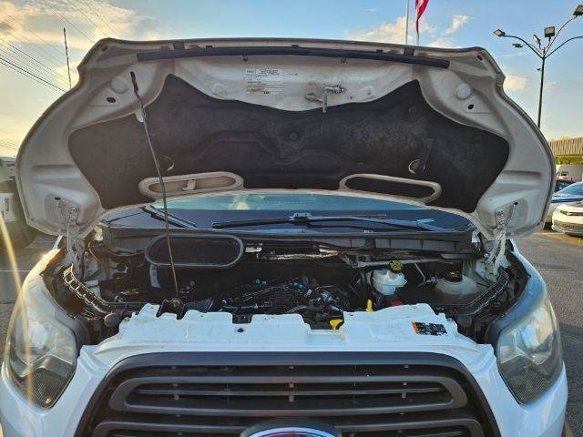 Used 2016 Ford Transit 250 130 Medium Roof RWD image 29