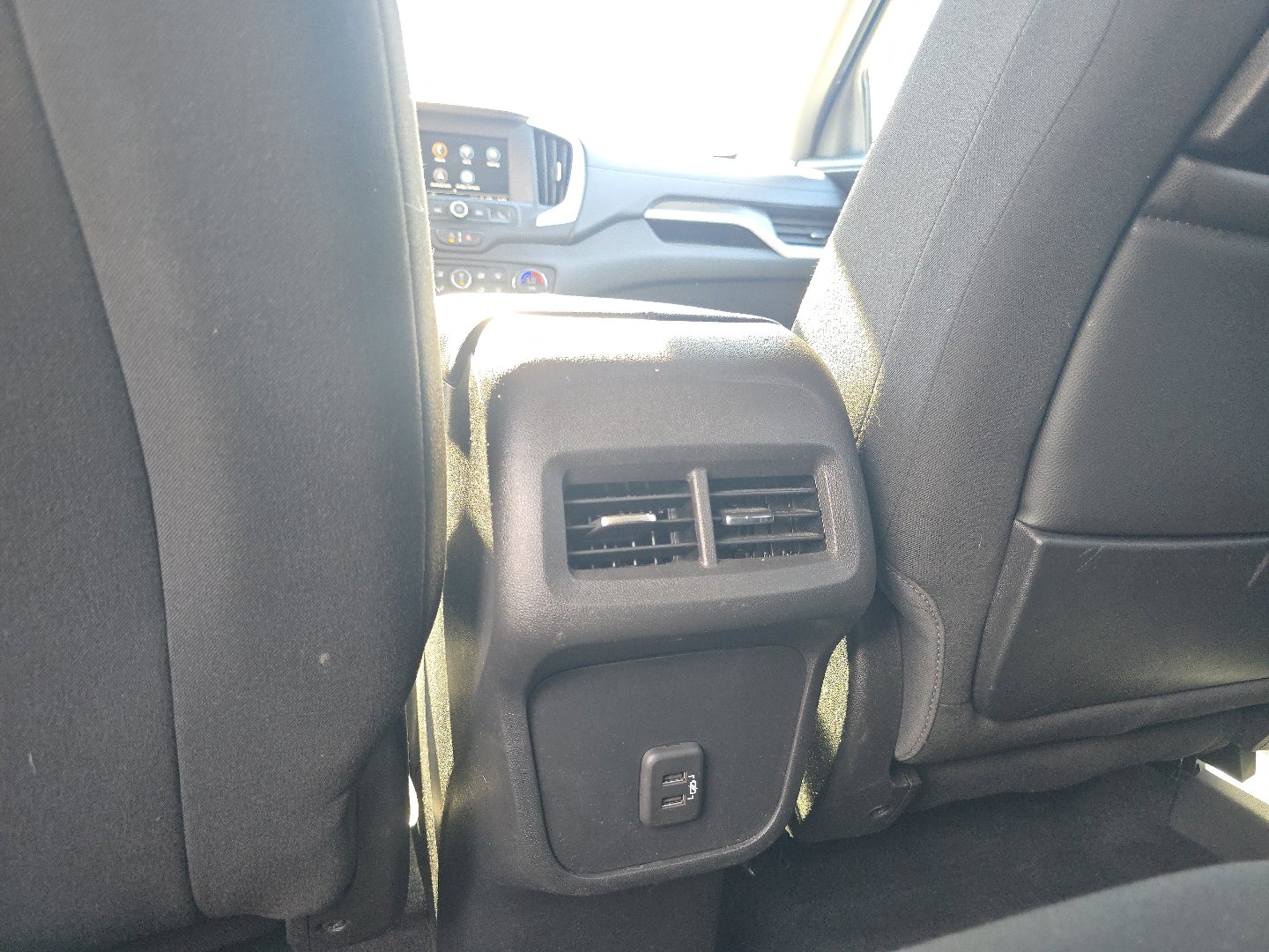 Used 2022 GMC Terrain SLE w/ Driver Convenience Package image 26