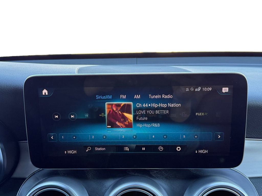 Used 2020 Mercedes-Benz GLC 300 4MATIC Coupe image 15