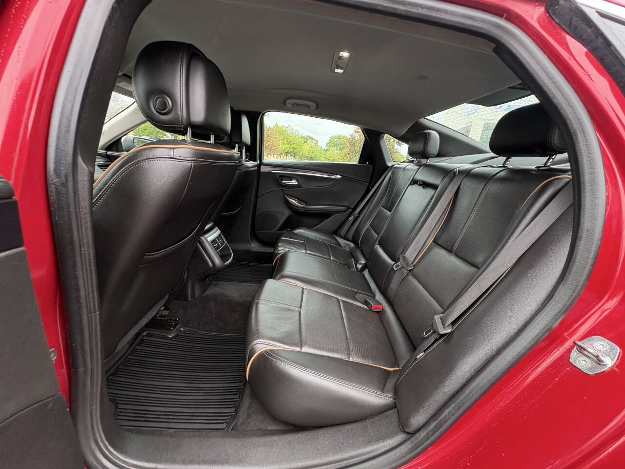 Used 2014 Chevrolet Impala LTZ FWD image 16