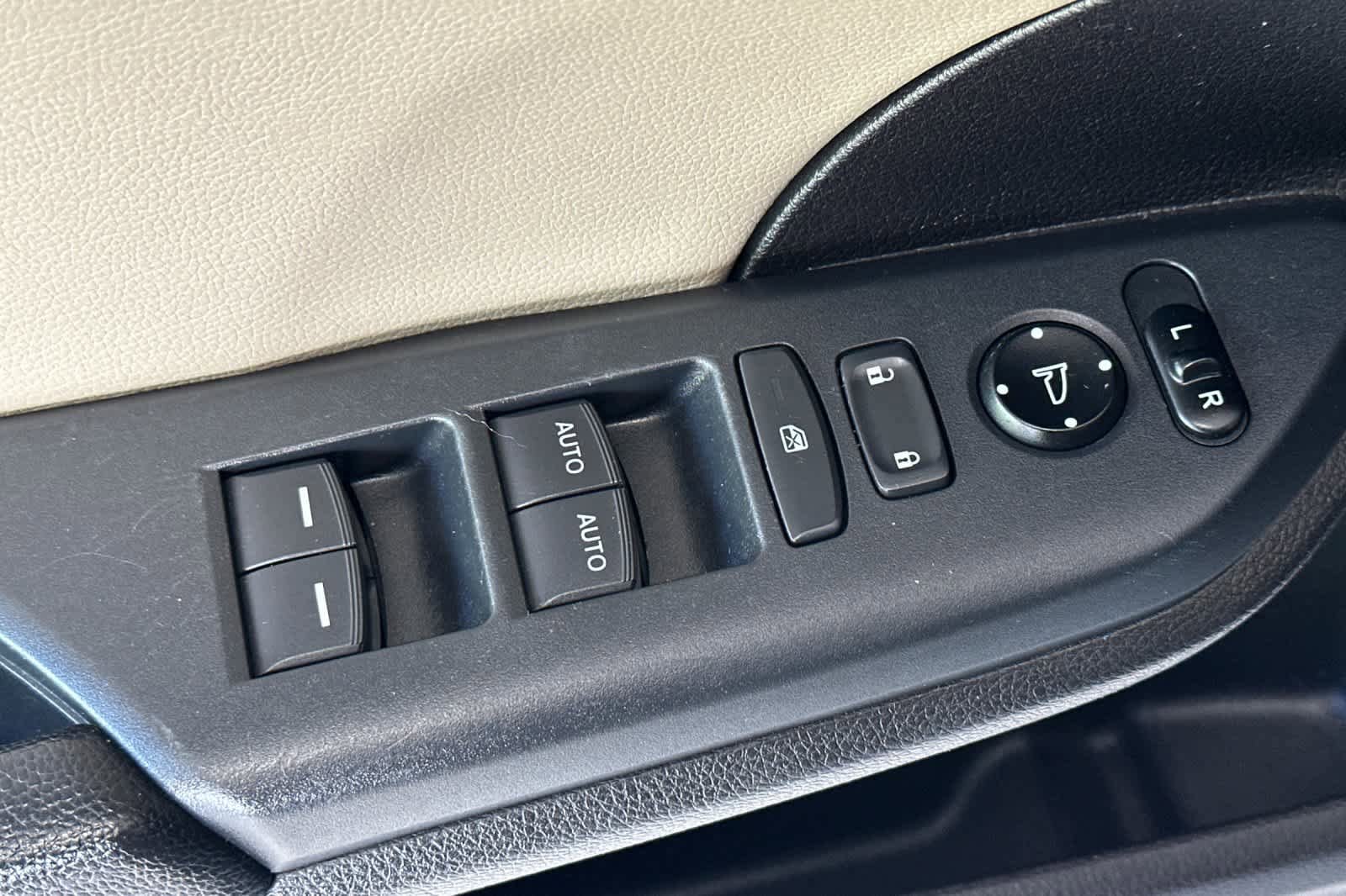 Used 2019 Honda Civic Sport Touring image 13