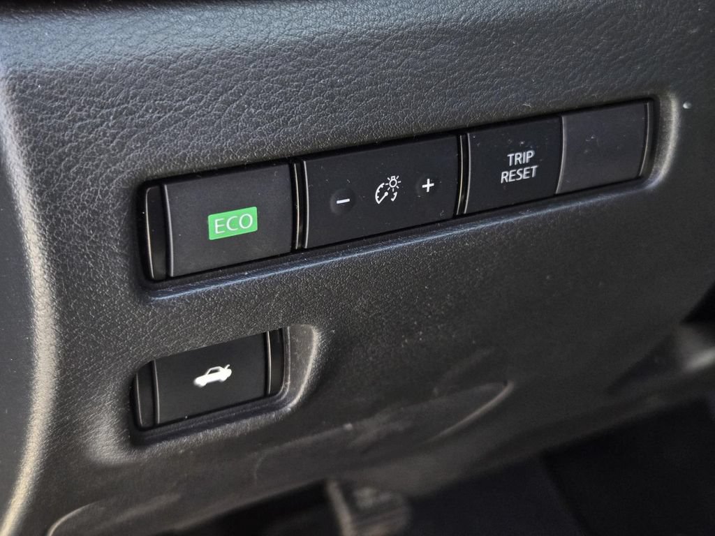 Certified 2024 Nissan Sentra S FWD image 17