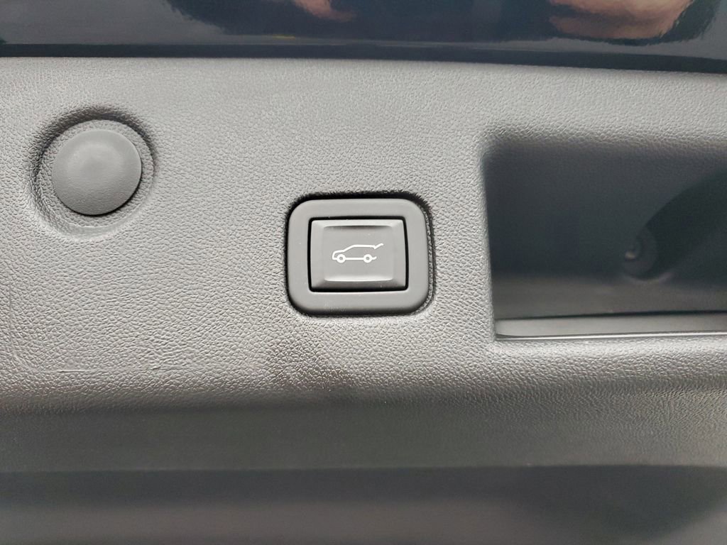 Certified 2024 Chevrolet Equinox LT image 31