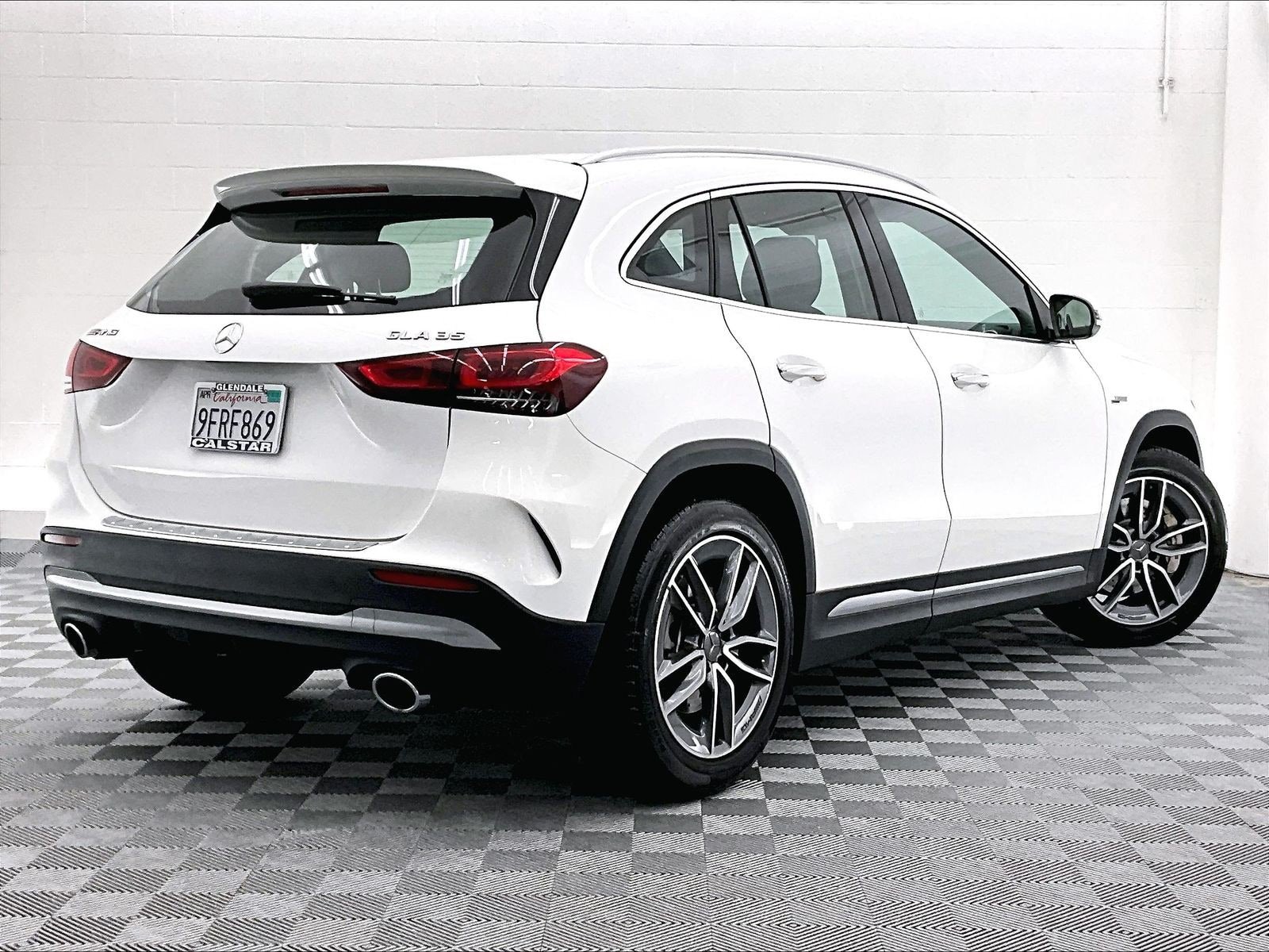 Certified 2023 Mercedes-Benz GLA 35 AMG 4MATIC image 11