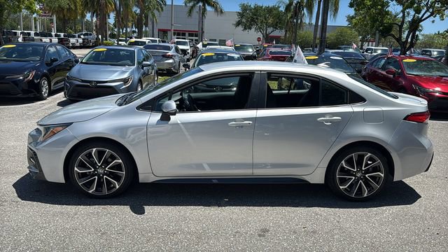 Certified 2022 Toyota Corolla SE FWD image 4