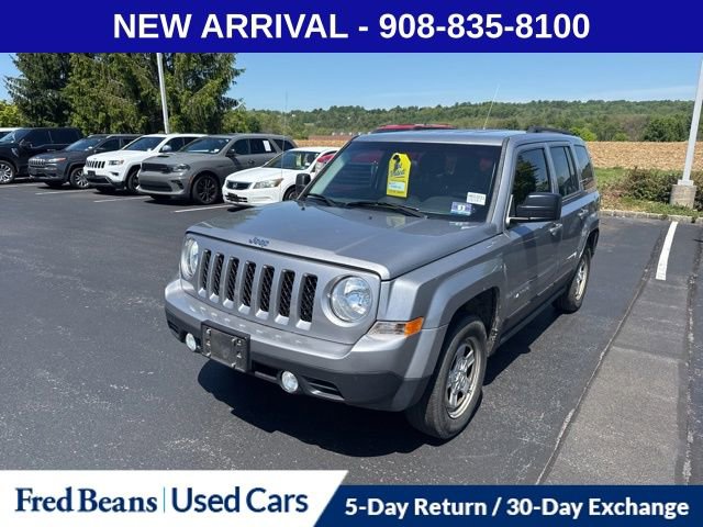 Used 2015 Jeep Patriot Sport w/ Power Value Group AWD/4WD image 3