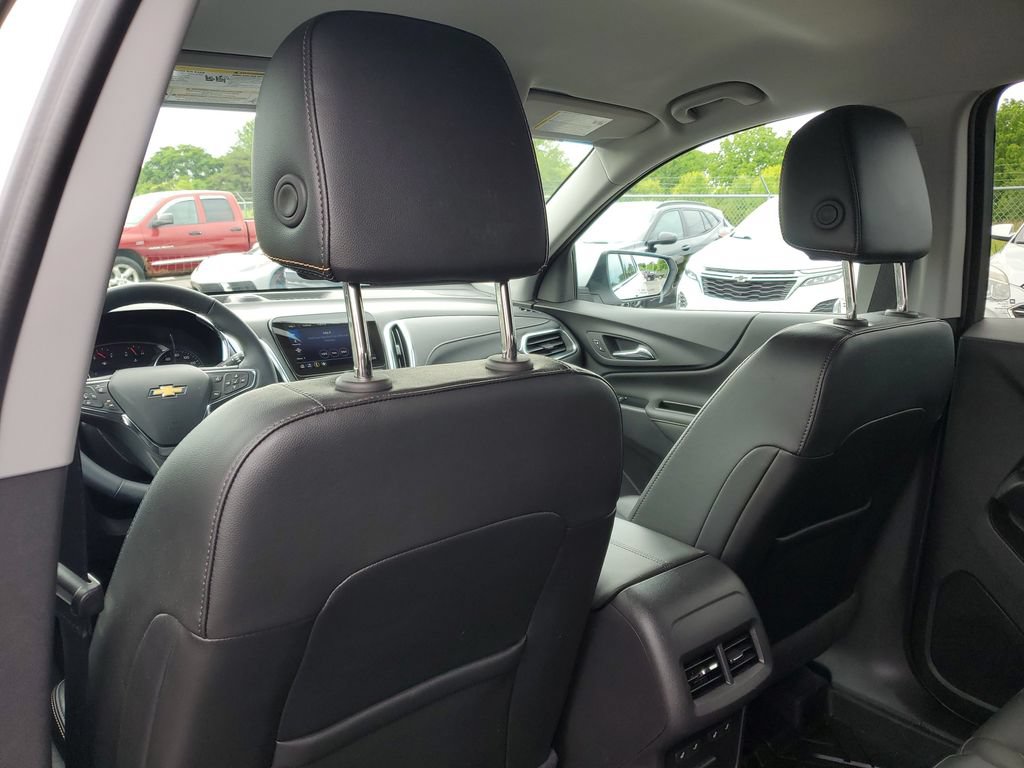Used 2024 Chevrolet Equinox Premier AWD/4WD image 27