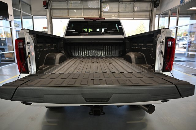New 2026 GMC Sierra 2500 Denali Ultimate w/ Max Trailering Package image 8