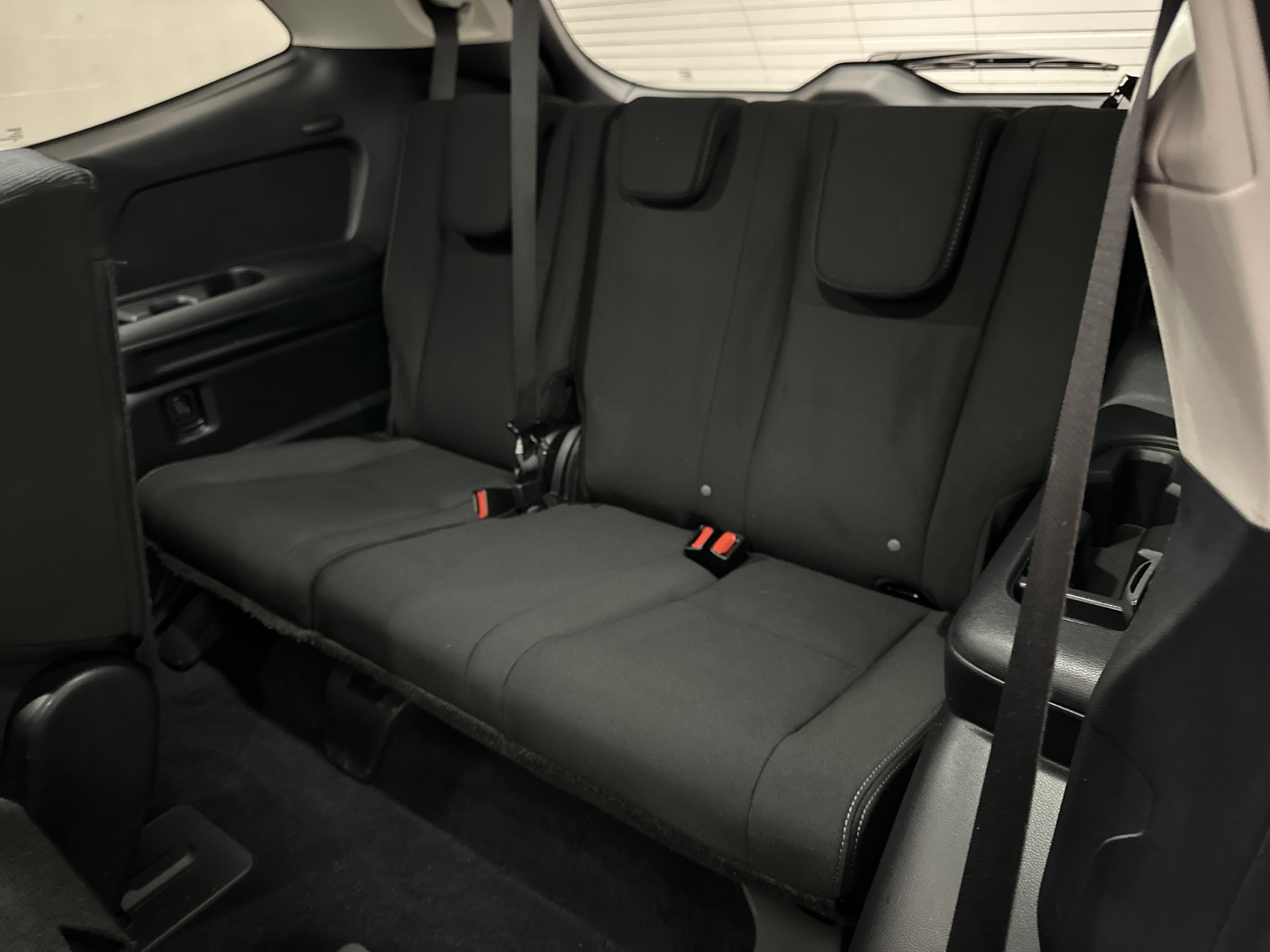 Used 2023 Subaru Ascent Premium w/ Convenience Package image 23