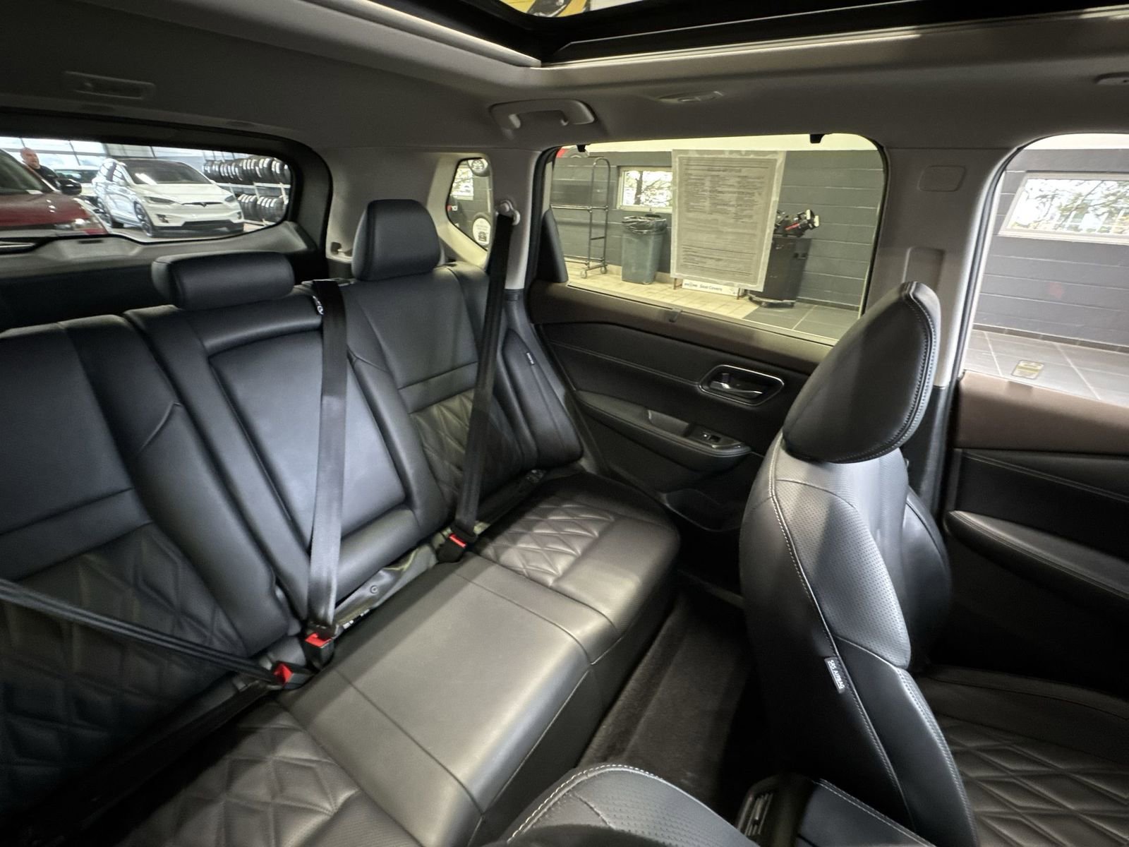 Certified 2023 Nissan Rogue Platinum image 6