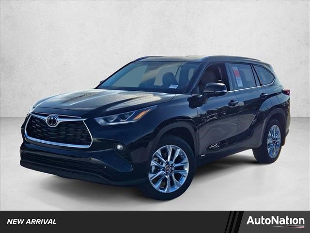 New 2026 Toyota Highlander Limited AWD/4WD image 1