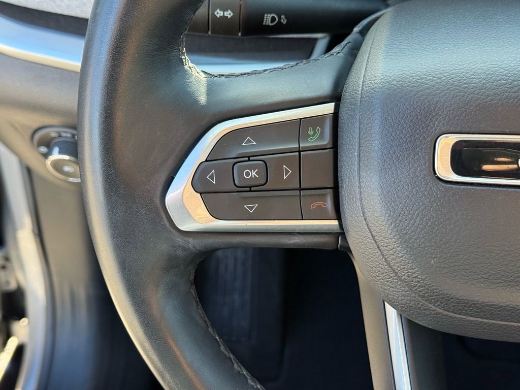 Used 2022 Jeep Compass Latitude image 19