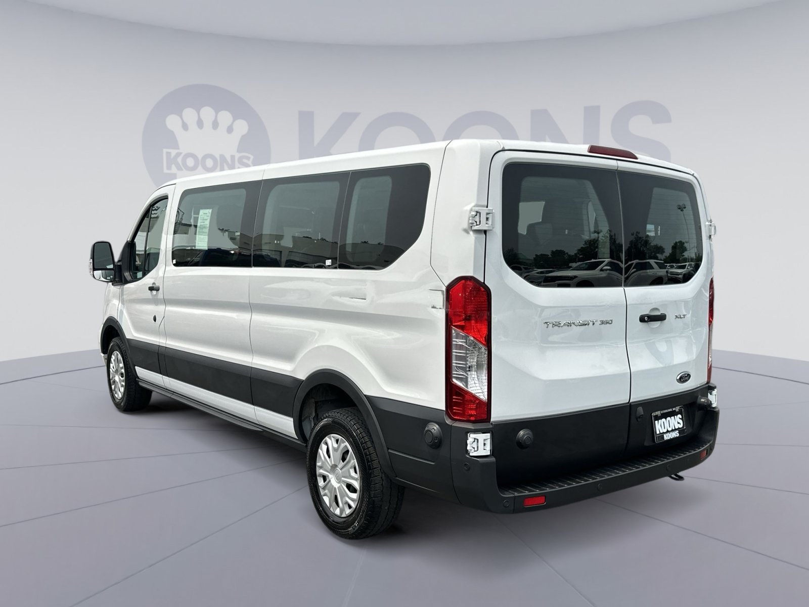 Certified 2024 Ford Transit 350 XLT RWD image 8