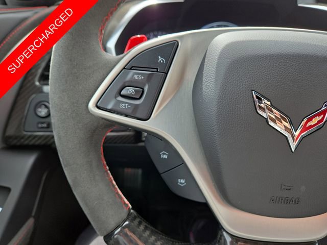 Used 2019 Chevrolet Corvette Stingray Coupe RWD image 17