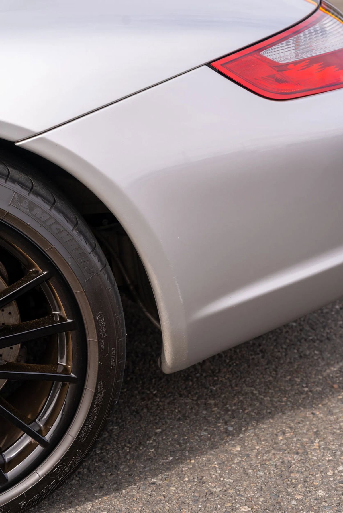 Used 2005 Porsche 911 Carrera S image 82