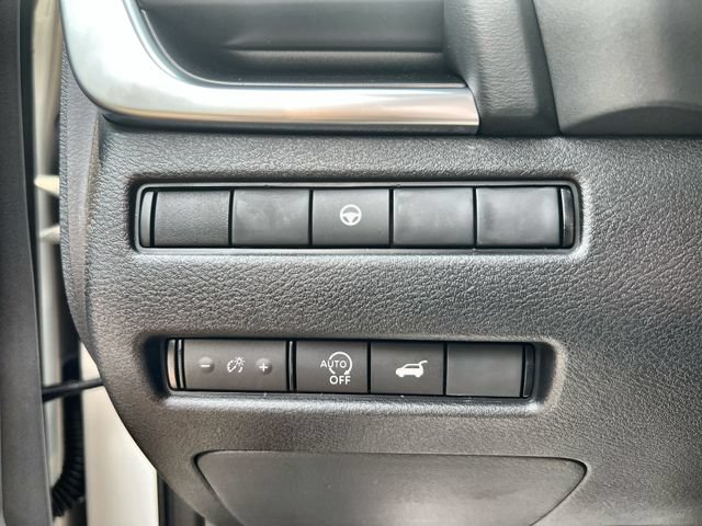 Certified 2023 Nissan Rogue SV w/ SV Premium B Package AWD/4WD image 31